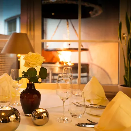 호텔 Parkhotel 4*
