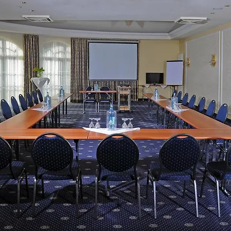 Parkhotel 4*