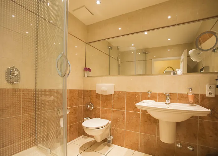 ホテル パークホテル イーダー オーバーシュタイン