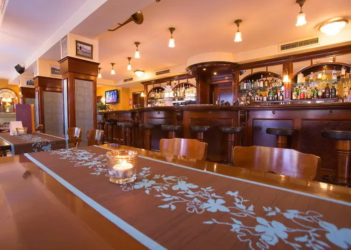 Parkhotel מלון 4*